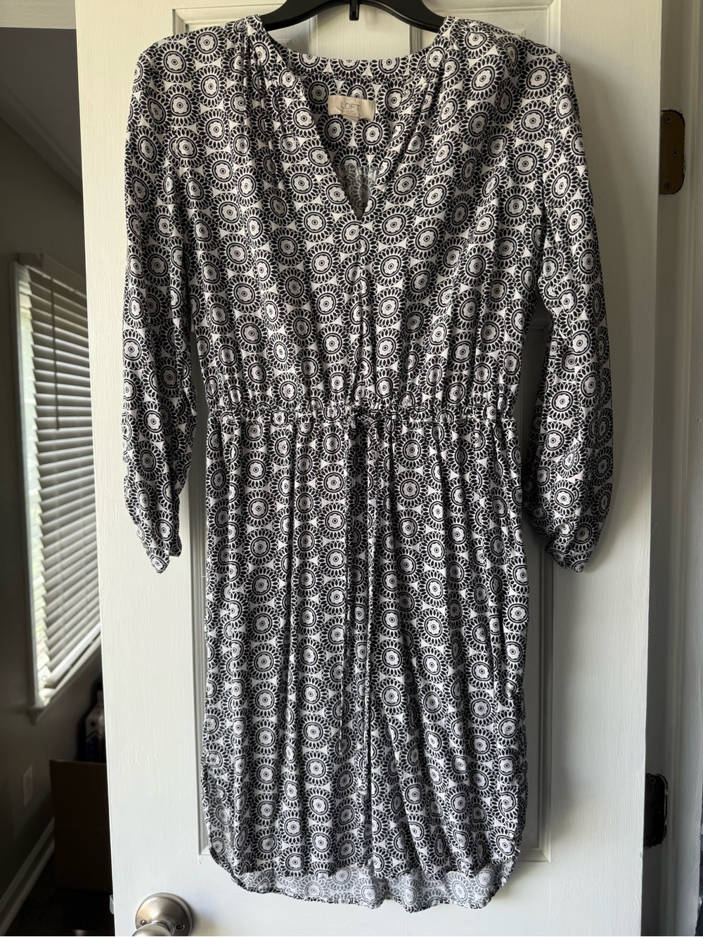 LOFT Black and White Long Sleeve Drawstring Waist Dress